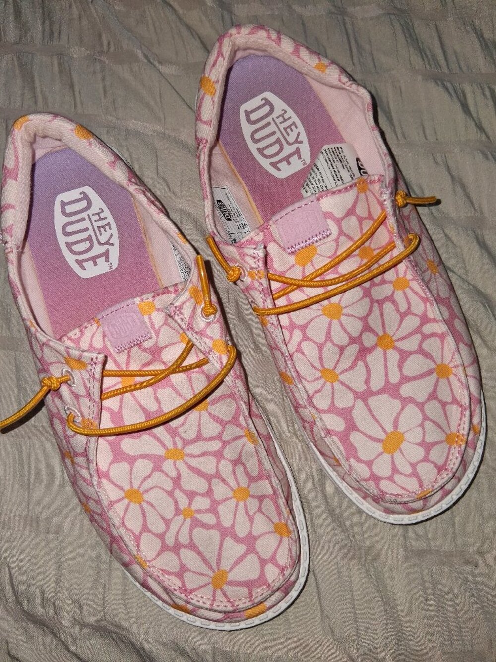 Pink Floral Hey Dude Slip On White Daisy Wendy Size 8 Preowned